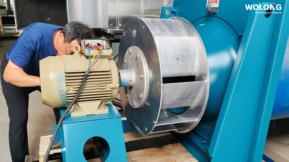 16890582696753555ACF.jpg